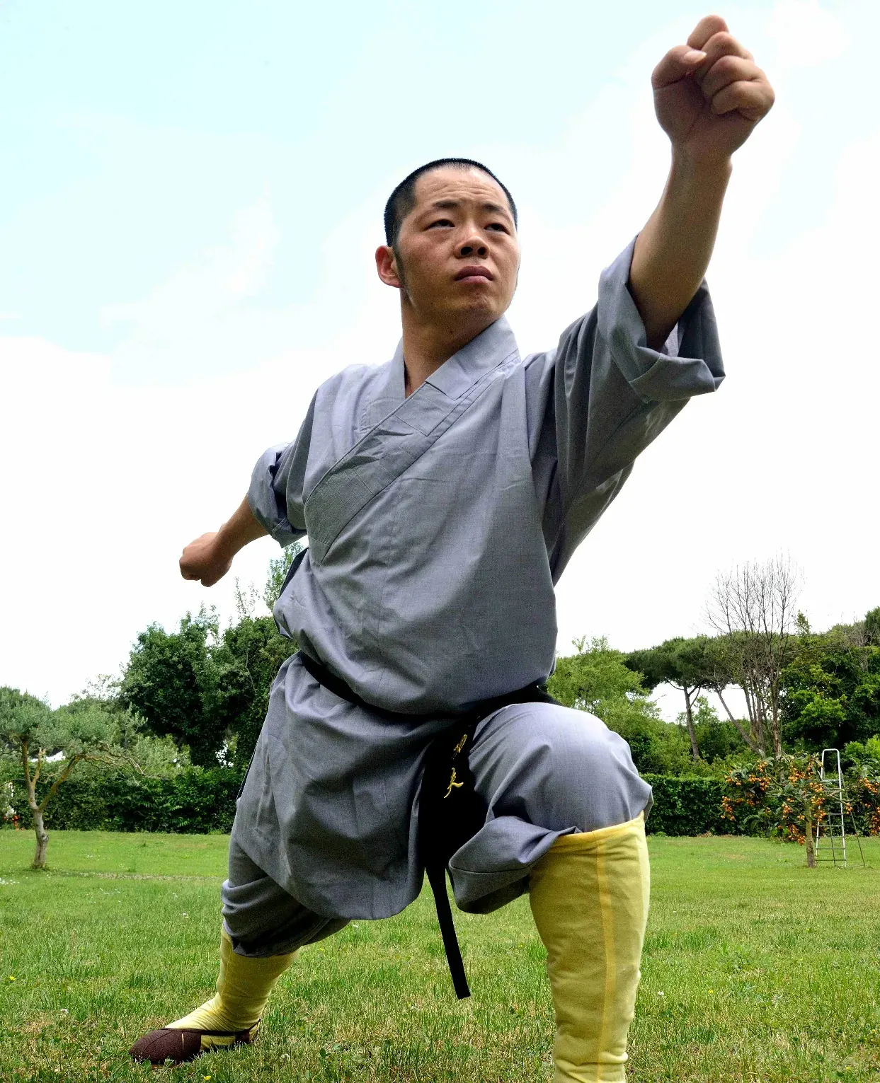 Maestro Shi Yan Hui durante la pratica di Shaolin Kung Fu