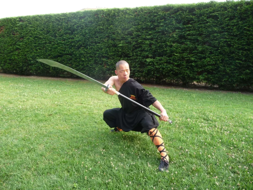 Maestro Shi Yan Hui durante una pratica di Shaolin Kung Fu - fotografia 25